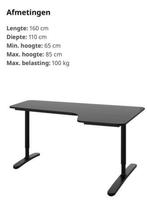 Ruime IKEA Bekant bureau., Huis en Inrichting, Ophalen, Zo goed als nieuw, Bureau