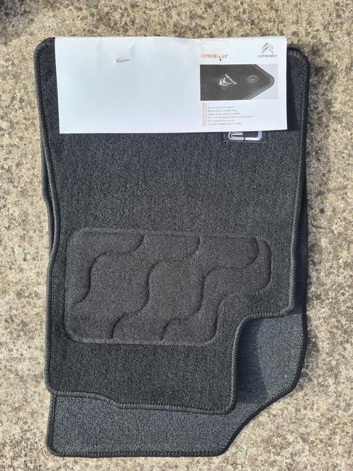 Tapis sur mesure pour Citroen C3 III, Autos : Pièces & Accessoires, Autres pièces automobiles, Citroën, Neuf, Envoi