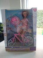 NIEUW Lucie pop met fiets, Enlèvement ou Envoi, Neuf, Barbie