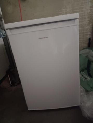 FRIGO TABLE, Neuf, Classe énergétique A ou plus économe, Avec compartiment congélateur, Enlèvement