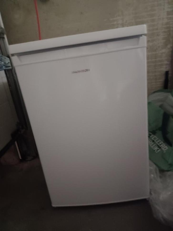 FRIGO TABLE, Elektronische apparatuur, Koelkasten en IJskasten, Nieuw, Met vriesvak, Minder dan 85 cm, 60 cm of meer, Energieklasse A of zuiniger