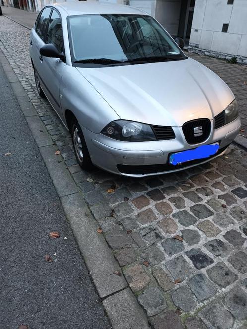Seat ibiza pour pièces ou export, Auto's, Seat, Bedrijf, Ibiza, Benzine, Euro 3, 5 deurs, Handgeschakeld, Zilver of Grijs, Zwart