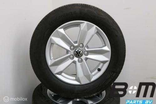 NIEUW! ORIGINEEL! 15 inch velgen VW Polo 2G! 82A601025, Auto-onderdelen, Banden en Velgen, Banden en Velgen, Zomerbanden, 15 inch