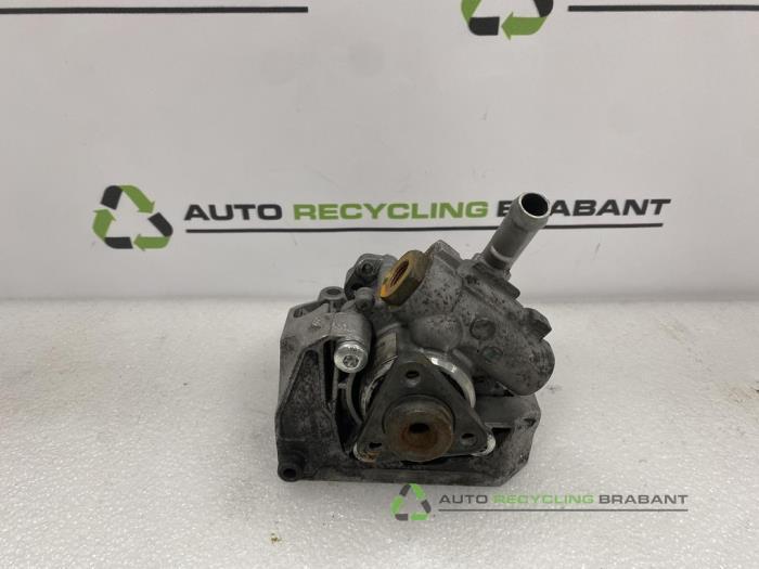 Pompe direction assistée d'un BMW 3-Serie, Autos : Pièces & Accessoires, Commande, Utilisé, 3 mois de garantie, Enlèvement ou Envoi