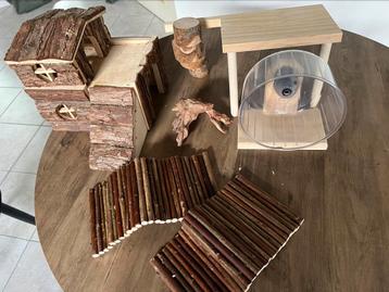 Accessoire + Nourriture hamster beschikbaar voor biedingen
