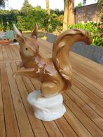 Royal Dux - Eekhoorn - Jaren 1920-1925, Antiek en Kunst, Antiek | Keramiek en Aardewerk, Ophalen of Verzenden