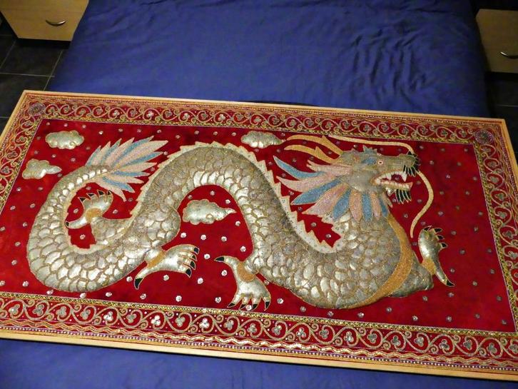 Kalaga Dragon Wandkleed, Huis en Inrichting, Woonaccessoires | Wanddecoraties, Ophalen