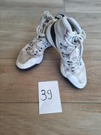 Basketschoenen Tarmak maat 39, Sport en Fitness, Basketbal, Ophalen