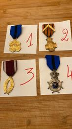Militaire eretekens medailles, Verzamelen, Ophalen of Verzenden, Lintje, Medaille of Wings