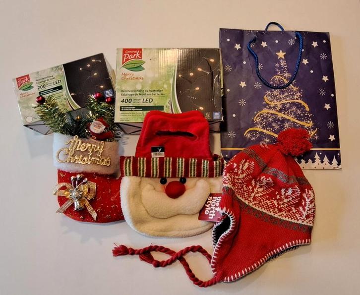 2 guirlandes lumineuse led + d'autres articles pour Noël ., Divers, Noël, Neuf, Enlèvement