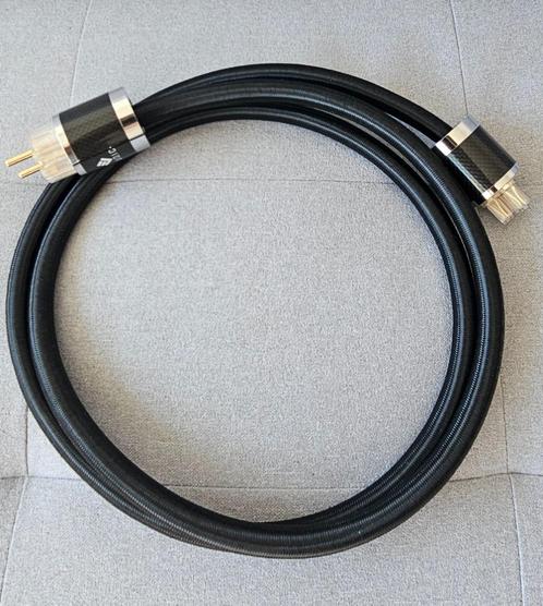 Ludic Aesir power cable, Audio, Tv en Foto, Audiokabels en Televisiekabels, Zo goed als nieuw, Overige kabels, 2 tot 5 meter, Ophalen of Verzenden