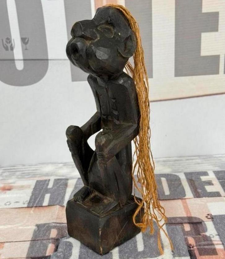 1950 - Afrique Statue assise bois sculptée à la main Sénoufo, Antiquités & Art, Art | Sculptures & Bois, Enlèvement ou Envoi