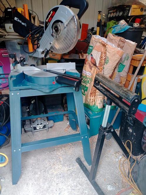 Radiale verstekzaag met voet en rol, Doe-het-zelf en Bouw, Gereedschap | Zaagmachines, Afkortzaag, Ophalen