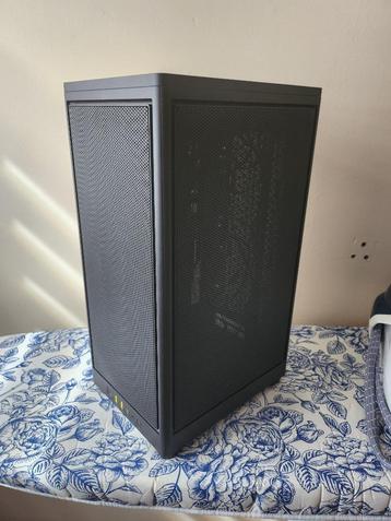 Boitier PC Corsair 2000D RGB beschikbaar voor biedingen