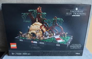 lego star wars 75330 Jedi training op Dagobah diorama beschikbaar voor biedingen