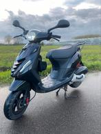 Piaggio zip 172 lc, Fietsen en Brommers, Ophalen of Verzenden, Zo goed als nieuw, Zip