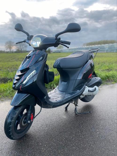 Piaggio zip 172 lc, Vélos & Vélomoteurs, Scooters | Piaggio, Comme neuf, Zip, Enlèvement ou Envoi