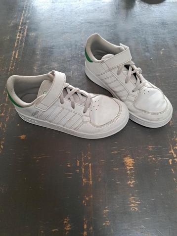 Witte sneakers Adidas maat 34  beschikbaar voor biedingen
