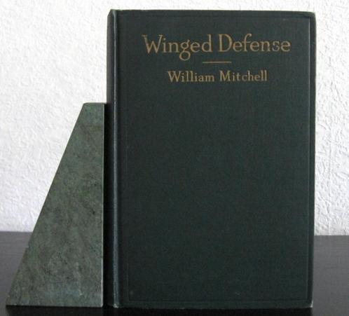 [Luchtmacht Luchtvaart] Winged Defense 1926 Mitchell, Antiquités & Art, Antiquités | Livres & Manuscrits, Enlèvement ou Envoi