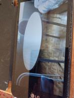 Een ronde tafel kleur beige, Huis en Inrichting, Tafels | Eettafels, Ophalen