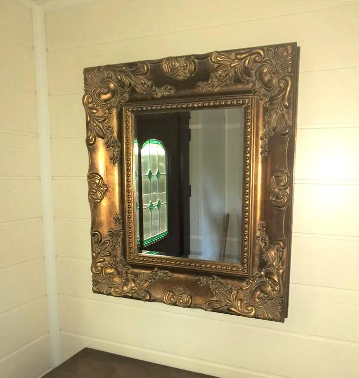 Grote gouden Barok spiegel met dikke kader 80 x 70 dikte 9cm, Huis en Inrichting, Woonaccessoires | Spiegels, Zo goed als nieuw