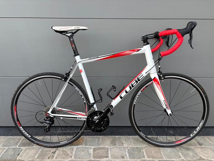 Cube Peloton (62 cm), Fietsen en Brommers, Fietsen | Dames | Sportfietsen en Toerfietsen, Zo goed als nieuw, 28 inch, Ophalen