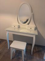 Make up / toilettafel IKEA HEMNES met stoeltje INGOLF, Huis en Inrichting, Ophalen, Zo goed als nieuw
