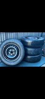 Set winterbanden 195/65/15 op 5x112 vel, Auto-onderdelen, Ophalen, Winterbanden, Band(en)