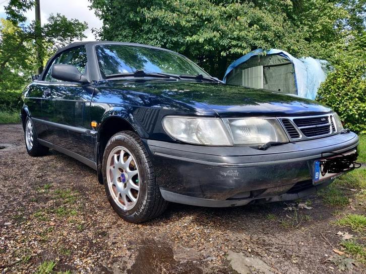 900 turbo cabriolet oldtimer 185PK, Auto's, Saab, Particulier, Saab 900, Benzine, Cabriolet, 2 deurs, Handgeschakeld, Zwart, Beige