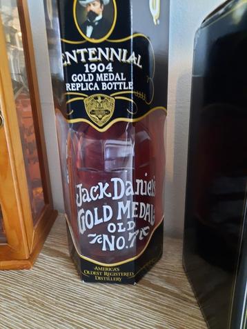 Jack daniels, Enlèvement, Comme neuf