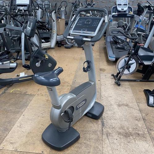 Technogym excite bike 500 led topmodel Technogym hometrainer, Sport en Fitness, Fitnessmaterialen, Zo goed als nieuw, Armen, Benen