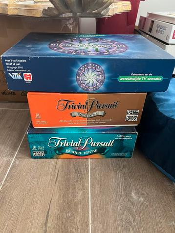 Vintage bordspellen trivial pursuit en multimiljonair  beschikbaar voor biedingen