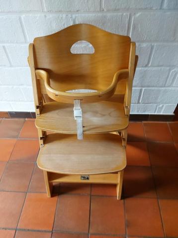 Kinderstoel  beschikbaar voor biedingen