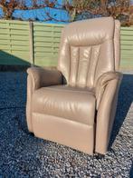 Electrische lederen zetel relax met sta op functie - lift, Huis en Inrichting, Fauteuils, Ophalen, Gebruikt