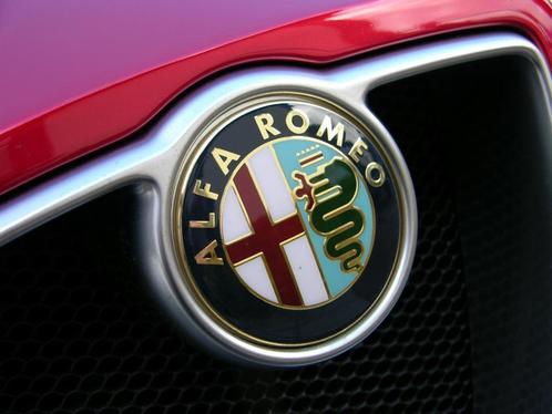 Alfa 156 SW pour pièces export, Auto's, Alfa Romeo, Particulier, Diesel, Euro 3, Break, 5 deurs, Handgeschakeld, Zilver of Grijs