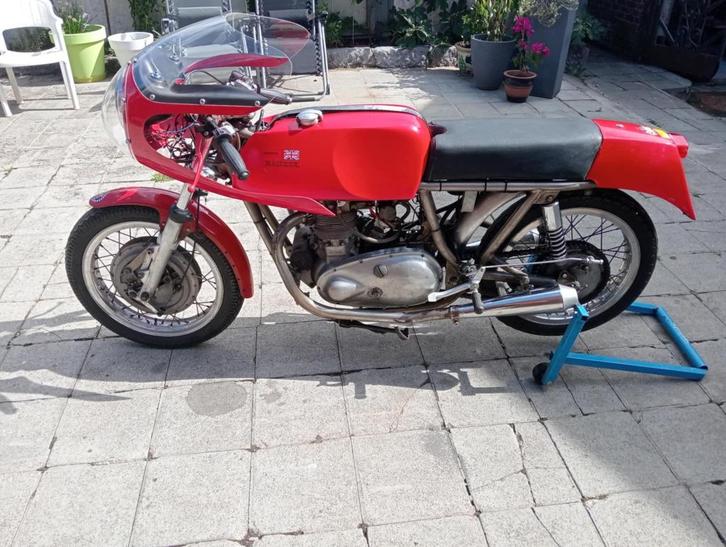 Rickman Metis 500 uit het jaar 1968, Motoren, Motoren | Oldtimers, Ophalen