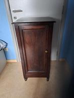 Antieke nachtkastje, Huis en Inrichting, Slaapkamer | Nachtkastjes, Ophalen, Gebruikt, Minder dan 45 cm, 70 cm of meer