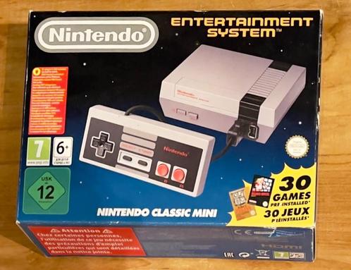 Nintendo classic mini in originele verpakking, Games en Spelcomputers, Spelcomputers | Nintendo NES, Zo goed als nieuw, Met 1 controller