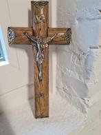 Crucifix en bois et bronze  ou  métal, Antiquités & Art, Enlèvement ou Envoi