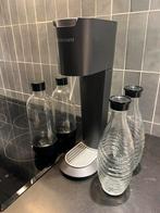 Soda stream met 4 flessen (2 glazen en 2 plastic), Elektronische apparatuur, Bruiswatermachines, Ophalen, Zo goed als nieuw