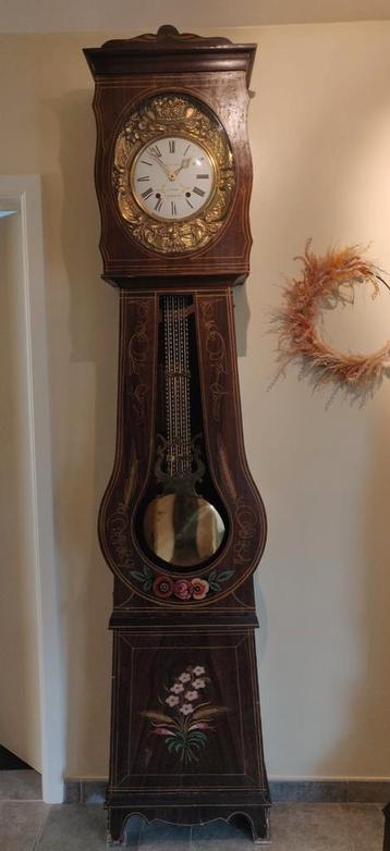 Franse buikklok Comtoise beschikbaar voor biedingen