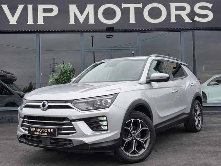SSANGYONG korando// full options, Auto's, SsangYong, Bedrijf, Te koop, Korando, Navigatiesysteem, Stuurwielverwarming, Benzine