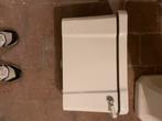 Wc reservoir, Ophalen, Zo goed als nieuw, Steen, Toilet