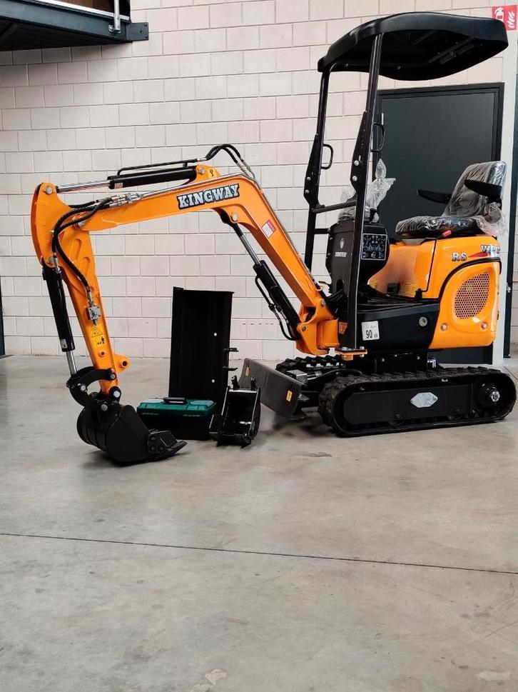 Mini-pelle Kingway VIP12 KUBOTA + 3 godets GRATUIT, Articles professionnels, Machines & Construction | Grues & Excavatrices, Excavatrice