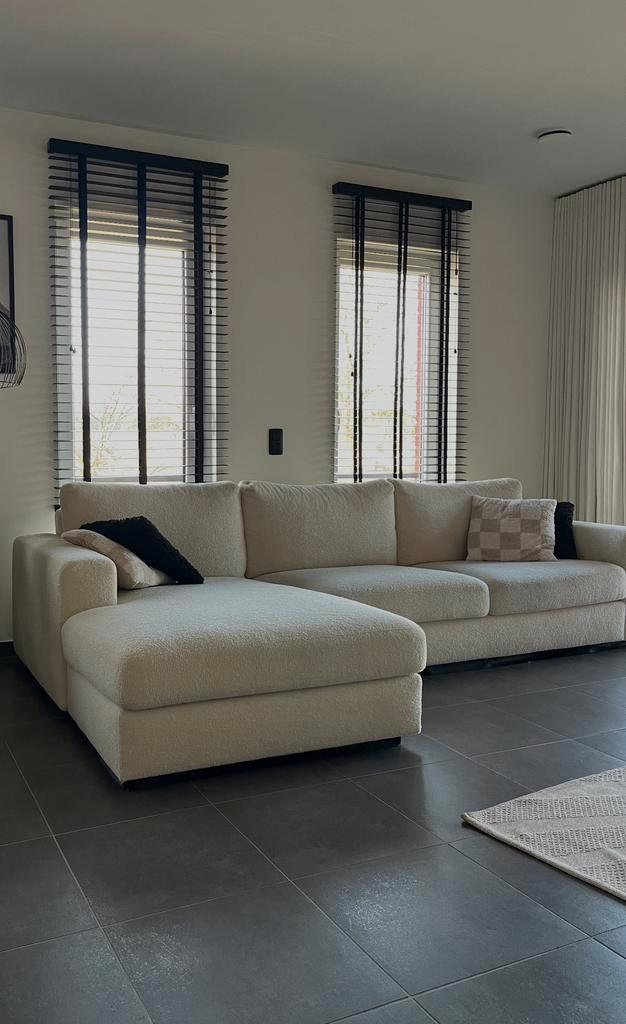 Witte Teddy hoekbank, Huis en Inrichting, Zetels | Zetels en Chaises Longues, Zo goed als nieuw, Vierpersoons of meer, 300 cm of meer