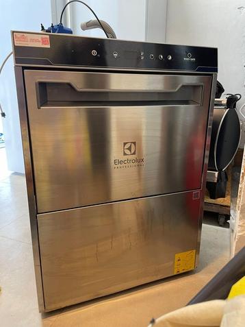 Industriele Vaatwasmachine - Electrolux beschikbaar voor biedingen