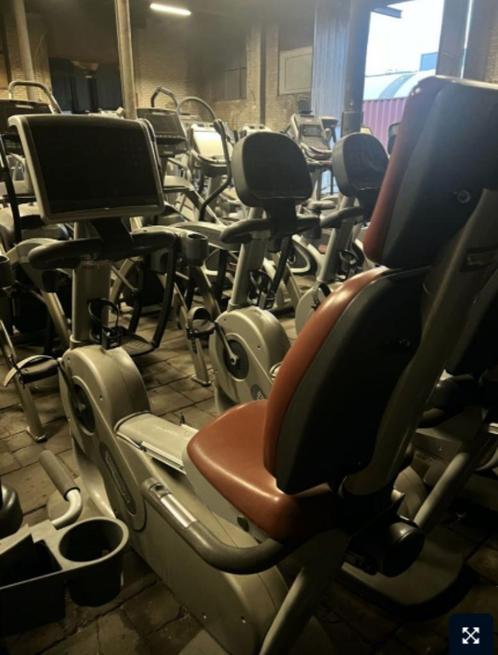Technogym Excite Recline Bike 700IP | Lig Fiets |, Sport en Fitness, Fitnessmaterialen, Gebruikt, Armen, Benen, Borst, Buik, Rug