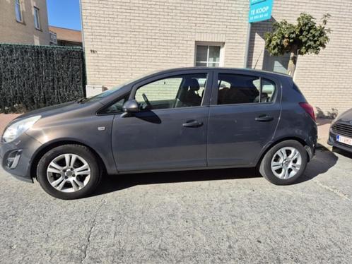 Opel Corsa, Auto's, Opel, Particulier, Corsa, Achteruitrijcamera, Elektrische ramen, Mistlampen, Parkeercamera, USB, Benzine, Euro 5