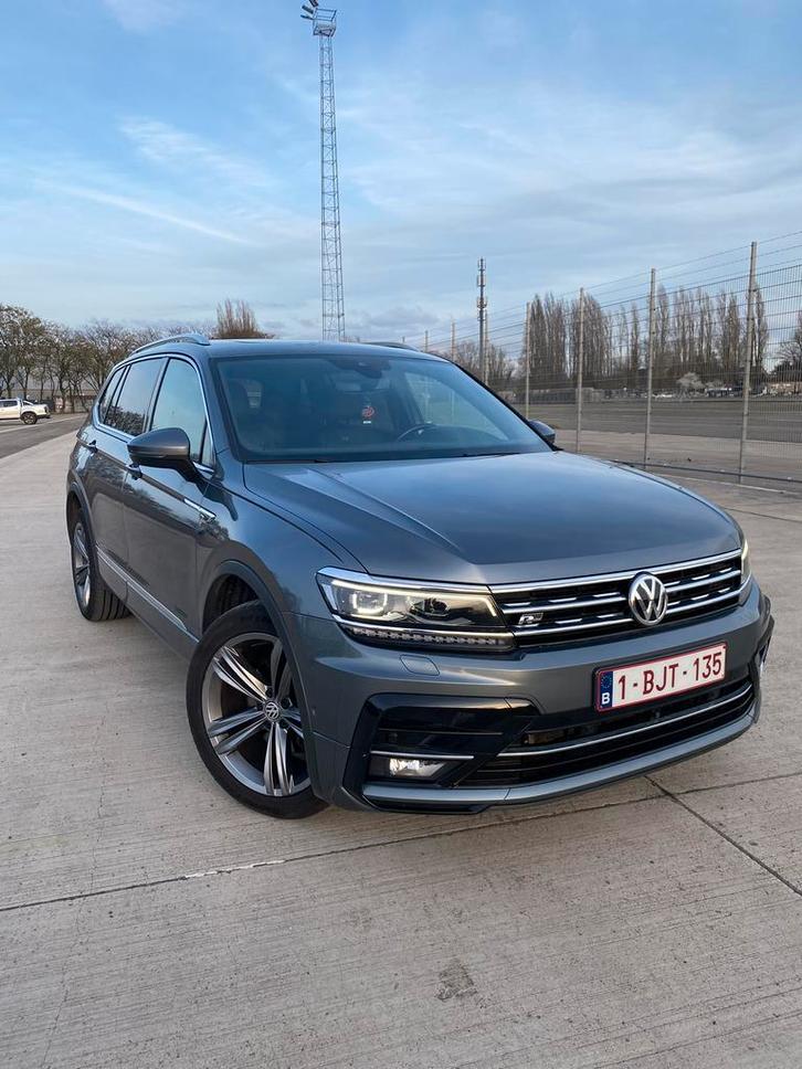 Volkswagen Tiguan R Line 7 pièces, Autos, Volkswagen, Particulier, Tiguan, Caméra 360°, ABS, Caméra de recul, Phares directionnels