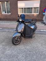 Vespa sprint, Fietsen en Brommers, Scooters | Overige merken, Ophalen of Verzenden, Zo goed als nieuw, Benzine